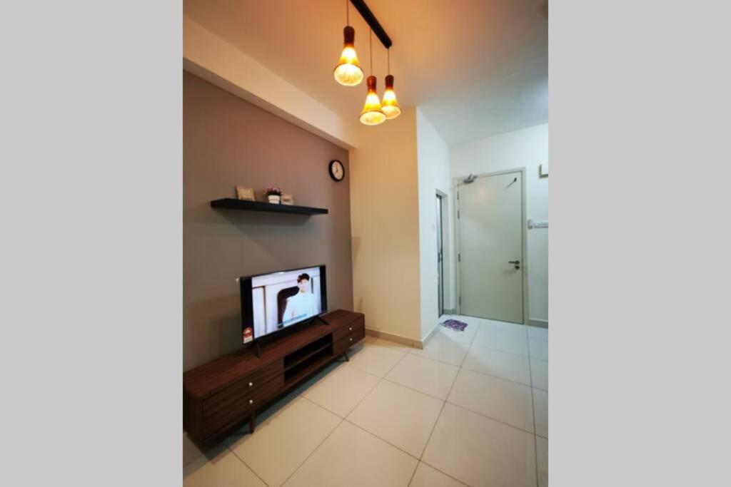 HappyHome @ Arte Mont Kiara Kuala Lumpur Hartamas Damansara Bagian luar foto
