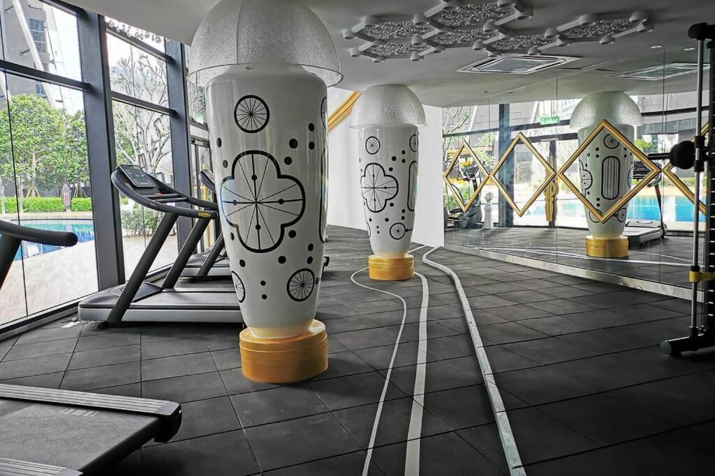 HappyHome @ Arte Mont Kiara Kuala Lumpur Hartamas Damansara Bagian luar foto