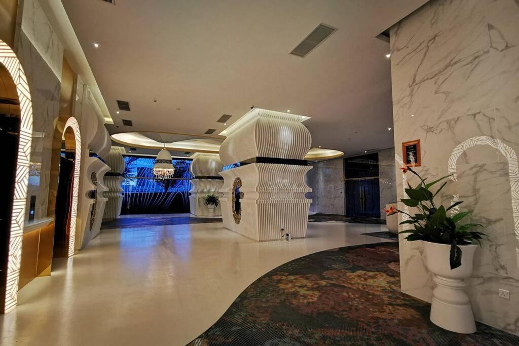 HappyHome @ Arte Mont Kiara Kuala Lumpur Hartamas Damansara Bagian luar foto