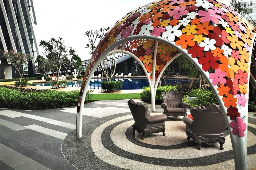 HappyHome @ Arte Mont Kiara Kuala Lumpur Hartamas Damansara Bagian luar foto